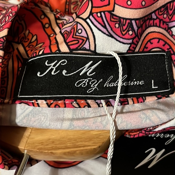 Set of blouse and shorts. - Picture 6 of 16